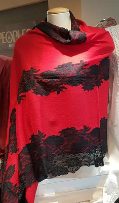 Pure Cashmere Lace Trim Shawl