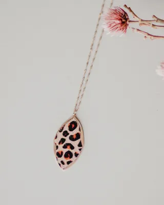 Patterned Leaf Necklace