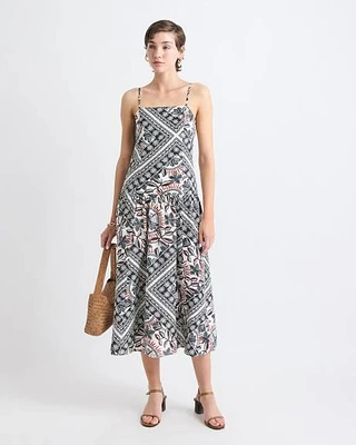 Robe Midi Sans Manches Courtes à Col Carré avec Taille Tombante