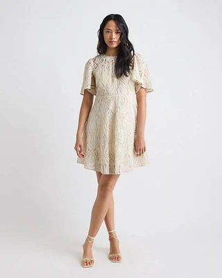 Robe Cintrée et Évasée de Fantaisie à Manches Courtes Volants