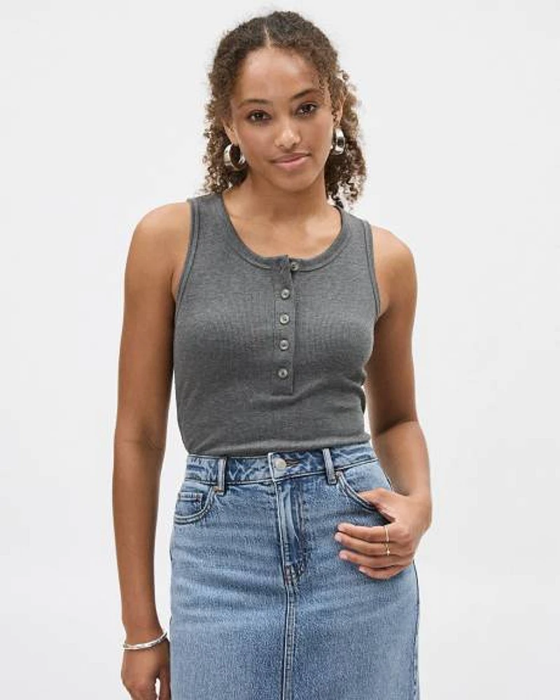 Ribbed Fitted Cami with Buttoned Placket