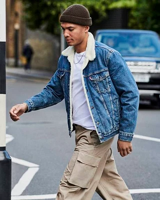 Levi's