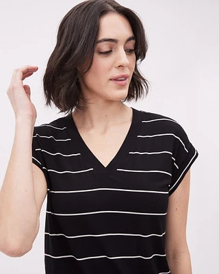 Extended-Sleeve V-Neck Tee with Rolled Cuffs