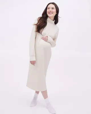 RW&CO. - Short Sleeve Fitted Dress with Crew Neckline