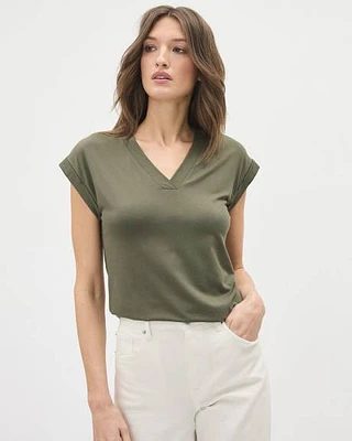 Relaxed-Fit Extended-Sleeve V-Neck Tee