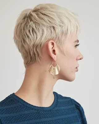 Oversized Wavy Pendant Earrings