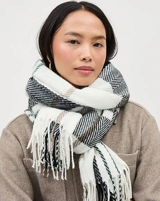 Plaid Scarf with Fringes