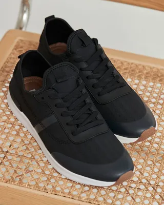 Steve Madden (TM) - Stark Sneakers