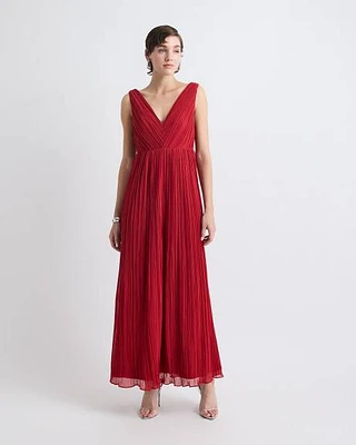 Sleeveless Pleated Chiffon Maxi Dress