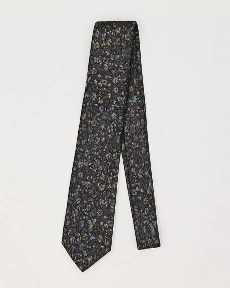 Regular Tie with Floral Pattern