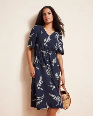3/4-Sleeve Fluid Fit and Flare Midi Dress with V Neckline