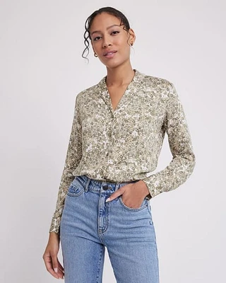 Long-Sleeve Buttoned-Down Fluid Blouse