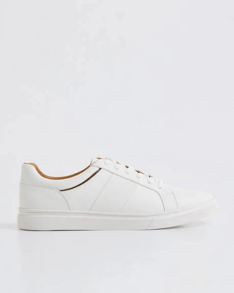 Steve Madden (MD)