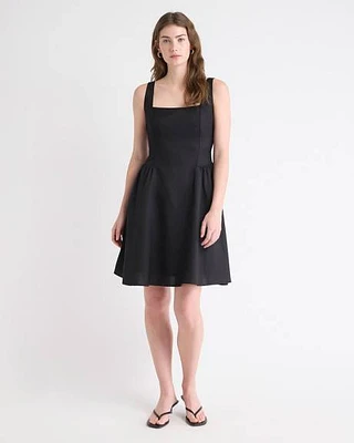 Sleeveless Mini Cocktail Dress with Square Neckline