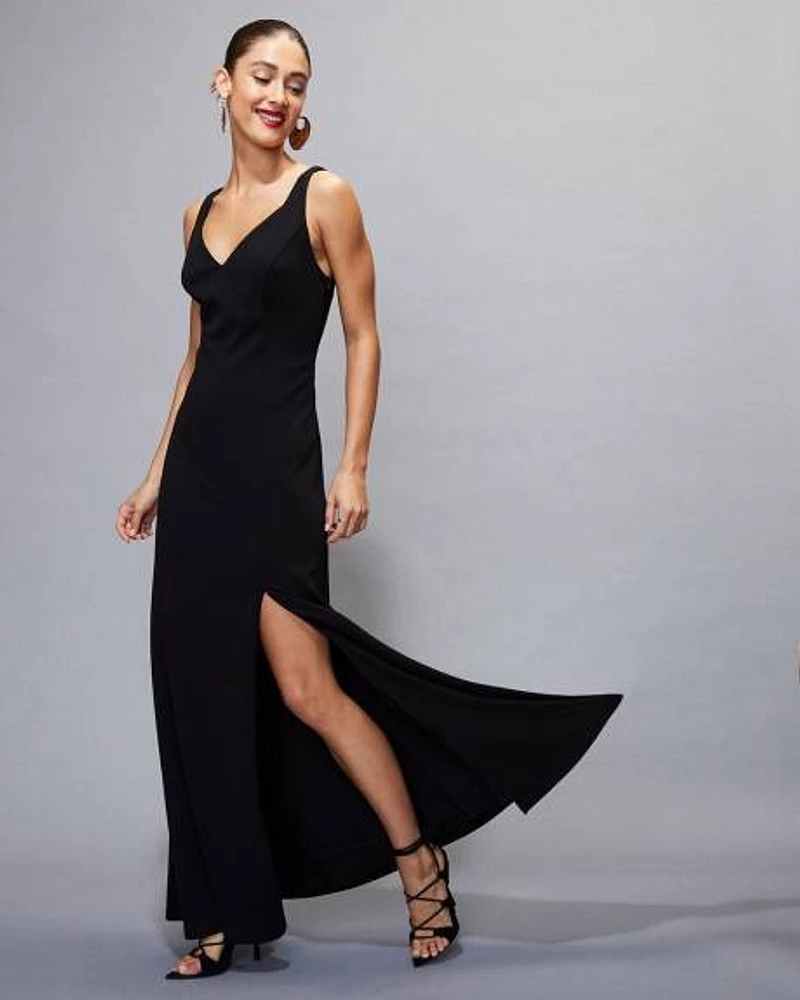 Sleeveless V-Neck Maxi Gown