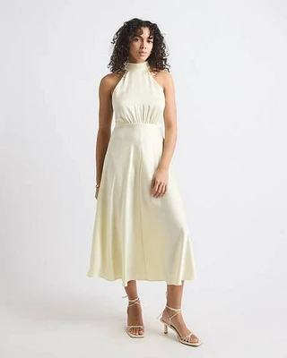 Robe en Satin Sans Manches à Col Licou