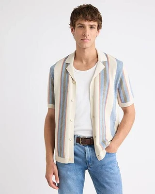 Short-Sleeve Buttoned-Down Sweater with Camp-Collar