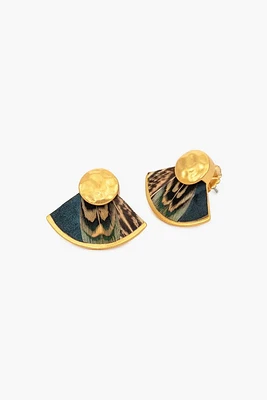 GUSSIE STUD EARRING