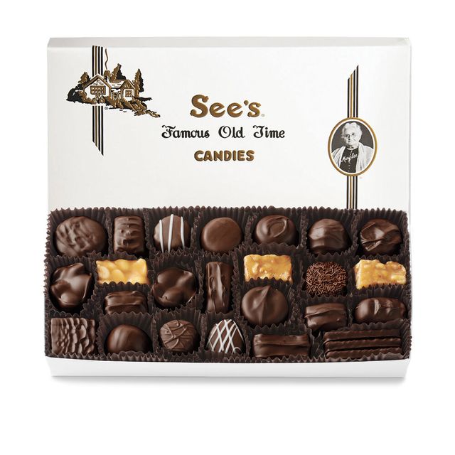 Dark Chocolate Candies Gift Box Delivery Sees Candies