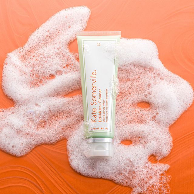 ExfoliKate® Cleanser Daily Foaming Wash