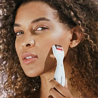 Eye Want It All Face + Eye Microneedling Set