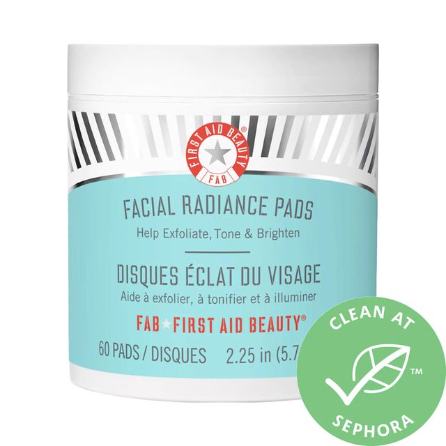 First Aid Beauty Facial Radiance Pads 60 Pads