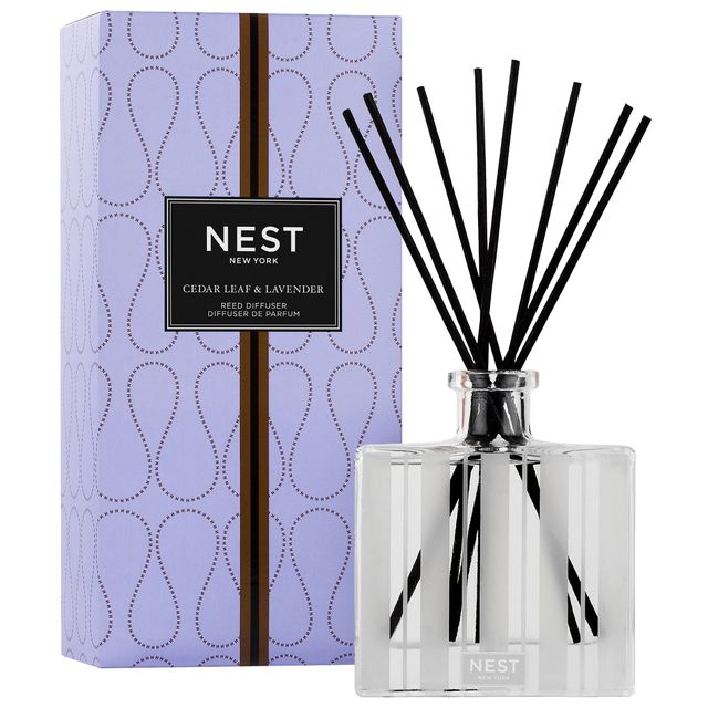 NEST New York Cedar Leaf & Lavender Reed Diffuser 5.9 oz/ 175 mL