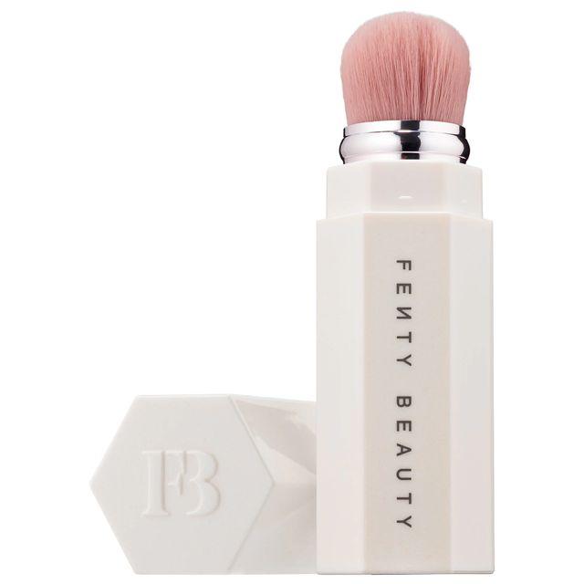 Fenty Beauty by Rihanna - Tapered Blending Brush 210 - Accessories, Free  Worldwide Shipping