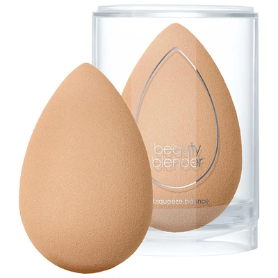 Beautyblender® nude