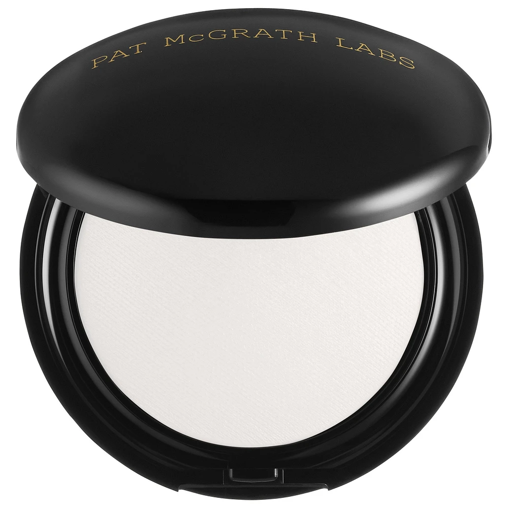 PAT McGRATH LABS Skin Fetish: Sublime Perfection Blurring Under Eye Powder 0.14 oz