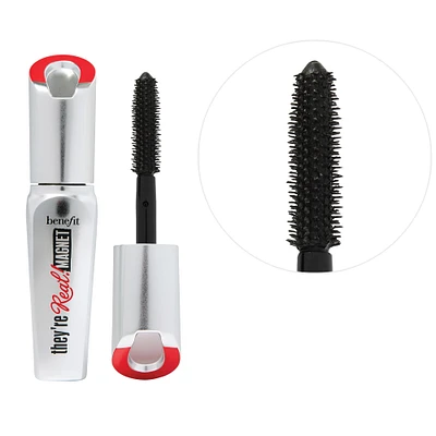 They're Real! Magnet Extreme Lengthening Mascara