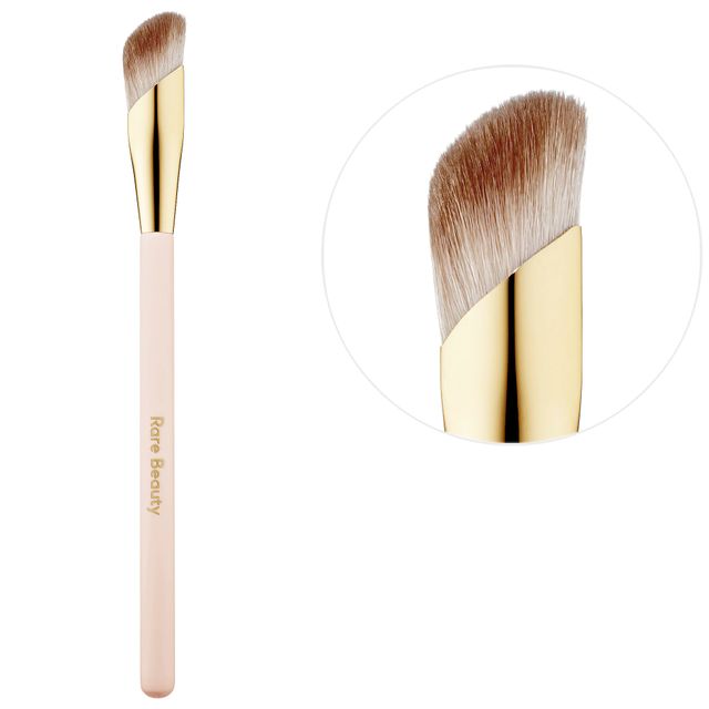 109 Synthetic Small Contour Brush