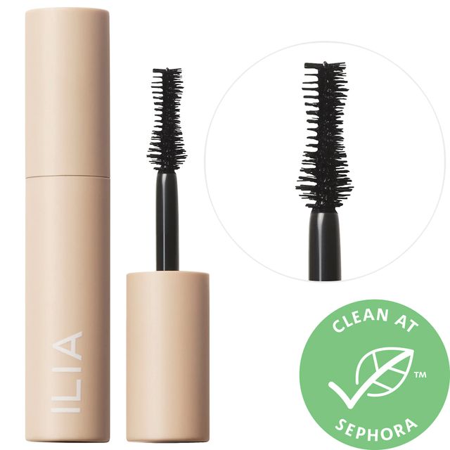 Fullest Volumizing Mascara