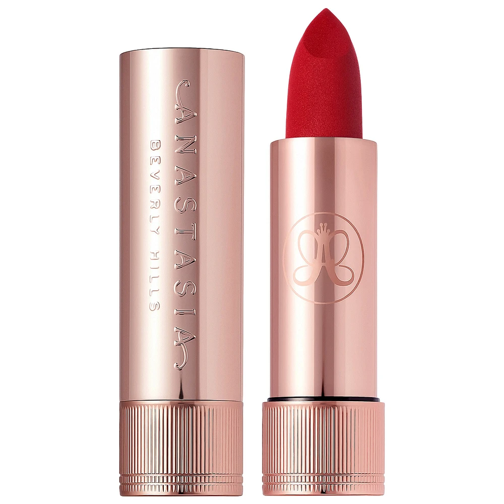 Long-Wearing Matte & Satin Velvet Lipstick
