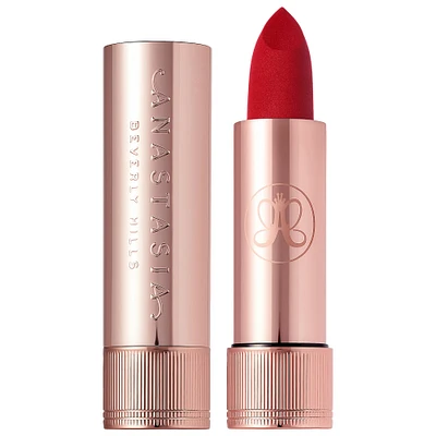 Long-Wearing Matte & Satin Velvet Lipstick