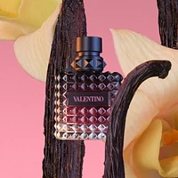 Donna Born Roma Intense Eau de Parfum with Vanilla & Jasmine
