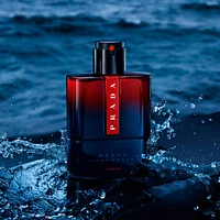Luna Rossa Ocean Le Parfum with Lemon & Oakwood