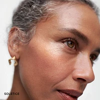 Day Glow Dewy Highlighting Balm