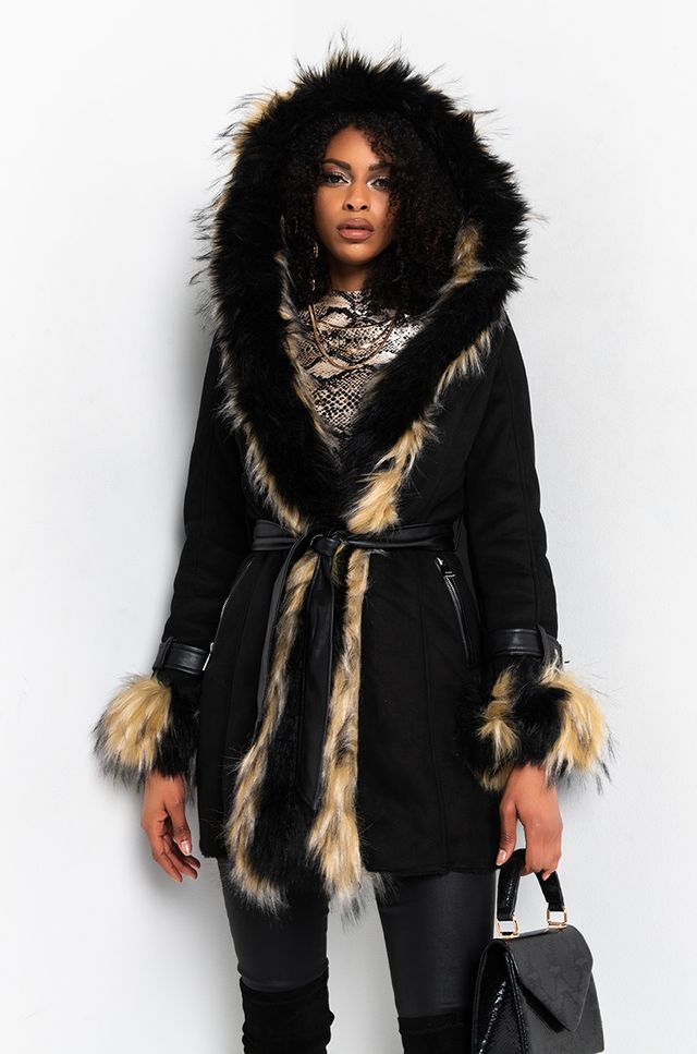 AKIRA Nye Kiss Faux Fur Vest 