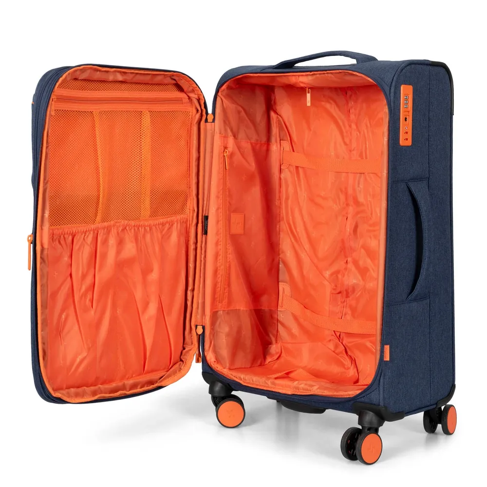 Expedition Softside 26" Luggage