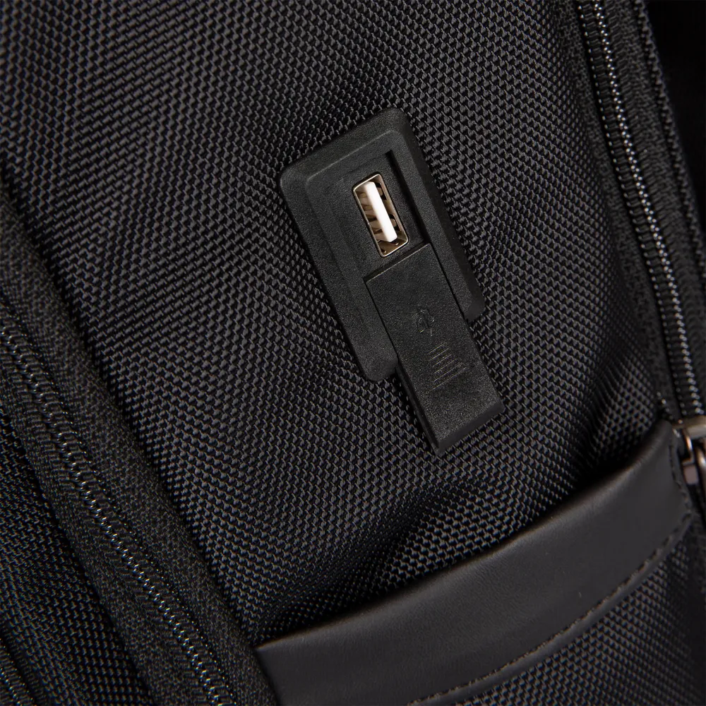 Wellington 17.3" Laptop Backpack