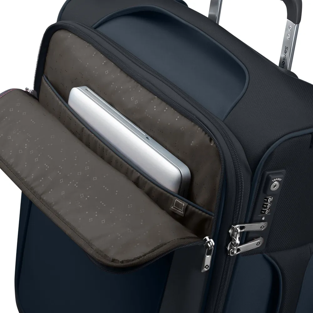 D-Lite Softside 21" Carry-On Luggage