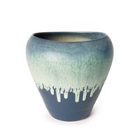 Strafford Pottery Vase| Handmade Home Decor | Simon Pearce
