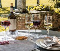 Vintner White Wine Glass | Stemware | Simon Pearce