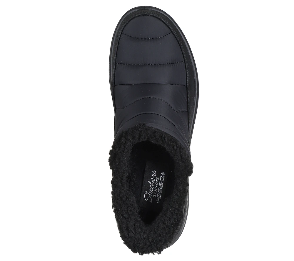 Skechers Slip-ins: Cozy Escape