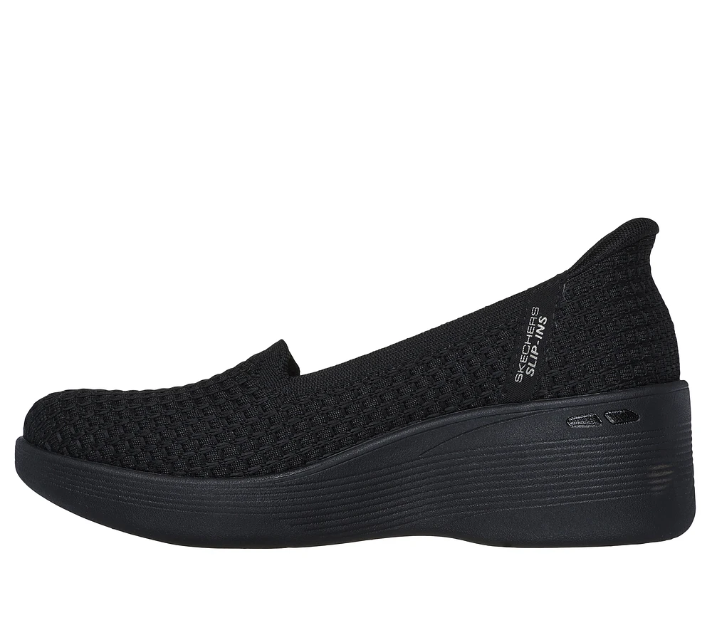 Skechers Slip-ins Martha Stewart: Pier-Lite