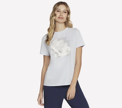 Dream Bloom Tee