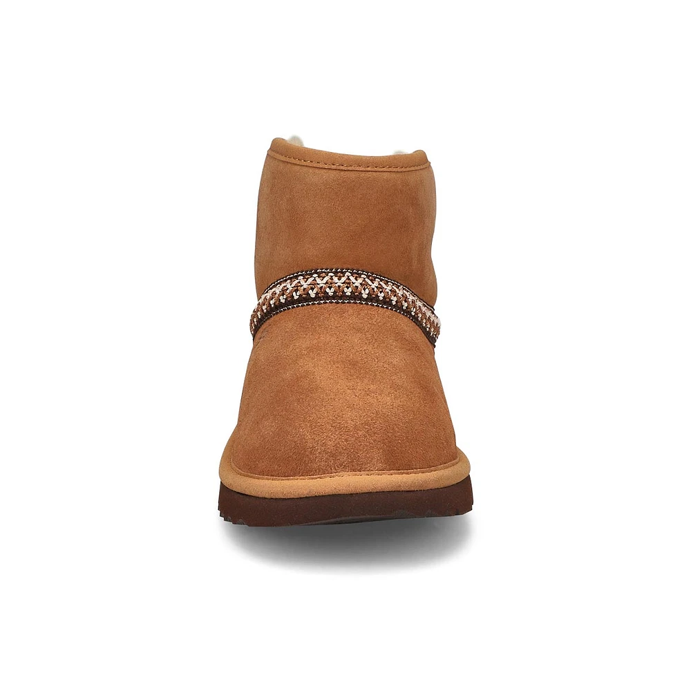 Girls Mini Crescent Sheepskin Boot - Chestnut