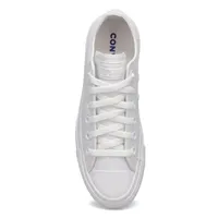 Womens Chuck Taylor All Star Leather Sneaker - White