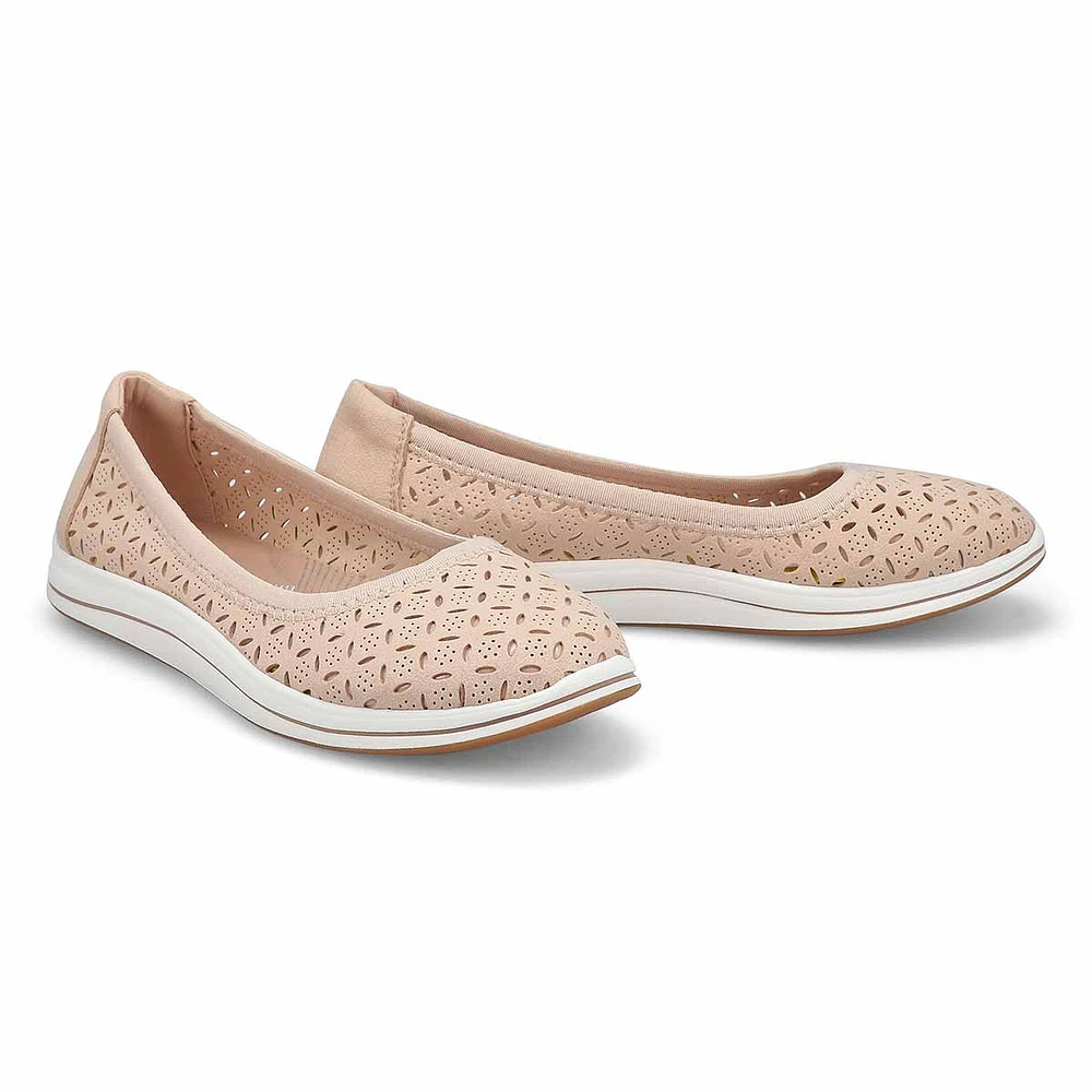 Womens Breeze Roam Casual Shoe - Light Sand